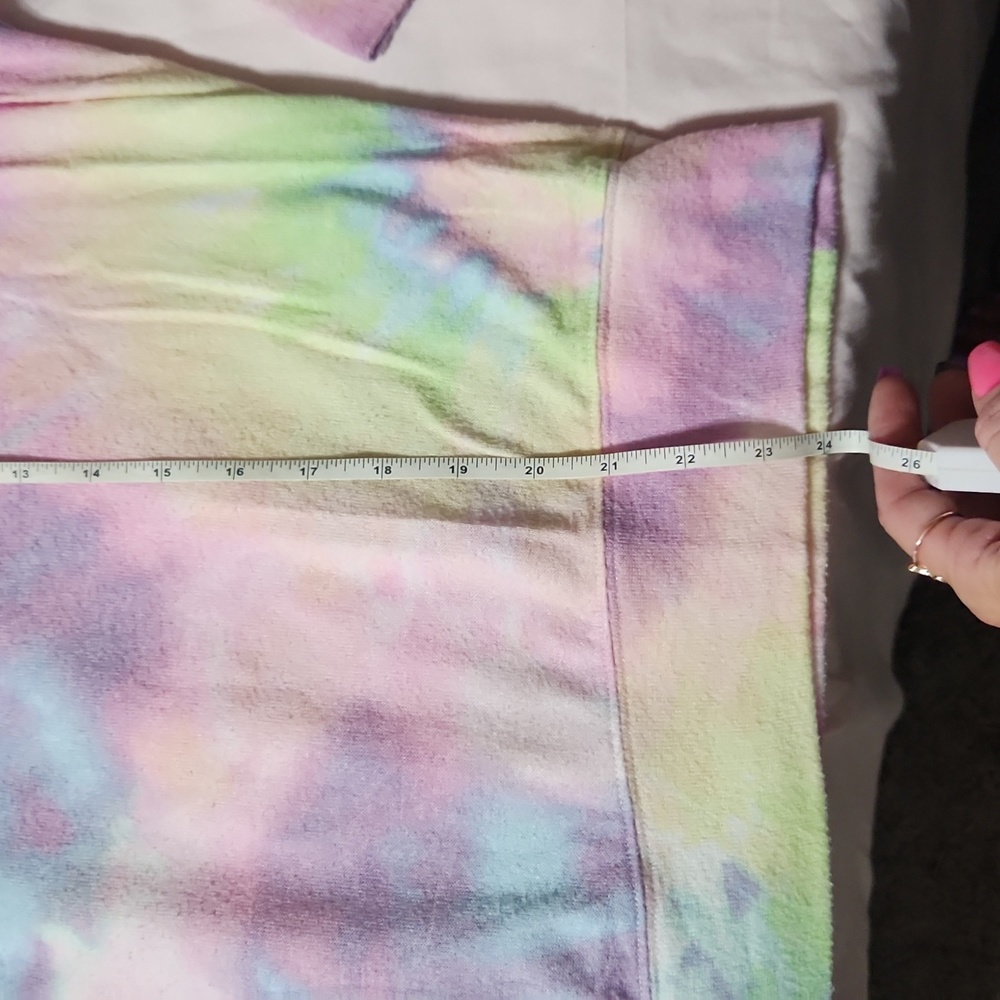 PINK Victoria Secret Tie Dye Sweatshirt Size M - Picture 5 of 6